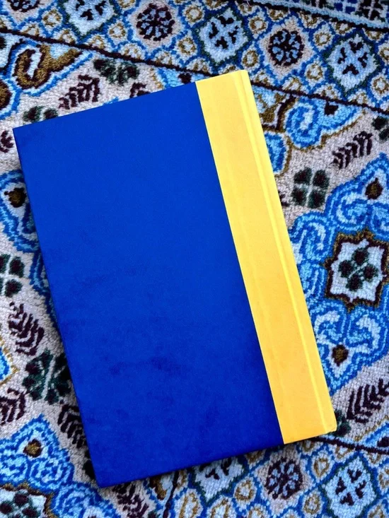 How to Read a Book - Hardcover by Wood, Monica - Picture 4 of 10